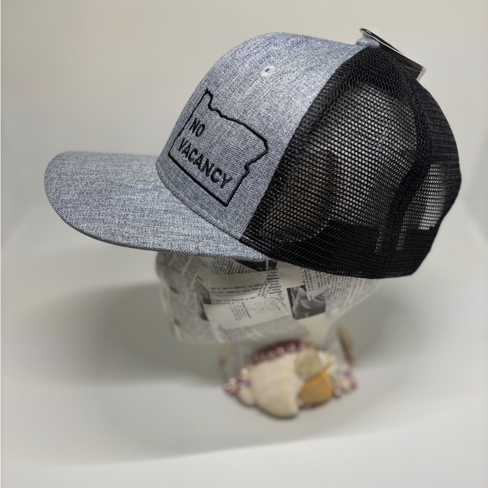 Arcadian Outfitters No Vacancy Oregon Hat Trucker Snapback Gray Black NWT - Picture 4 of 9